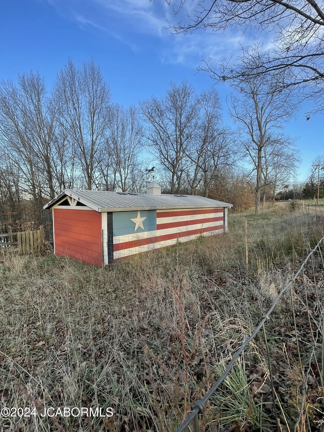 view of outdoor structure