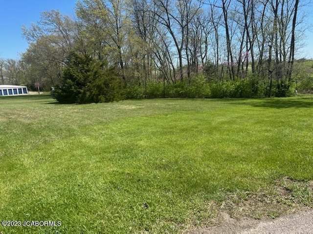 Listing photo 3 for 6309 Shale Ct, Fulton MO 65251