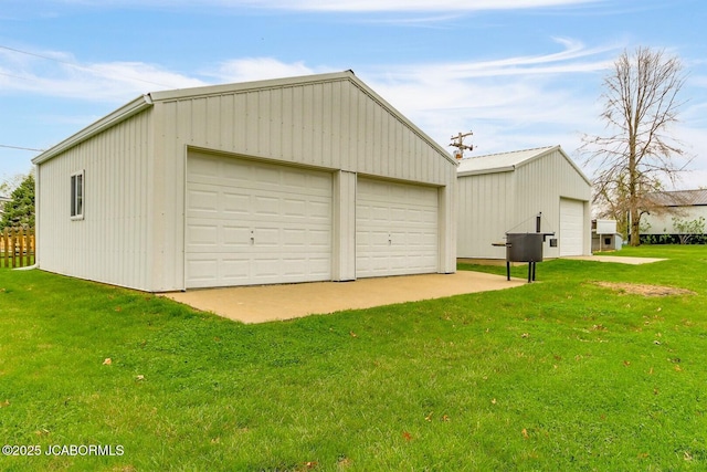 detached garage with fence