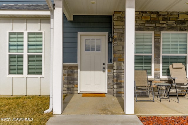 view of property entrance