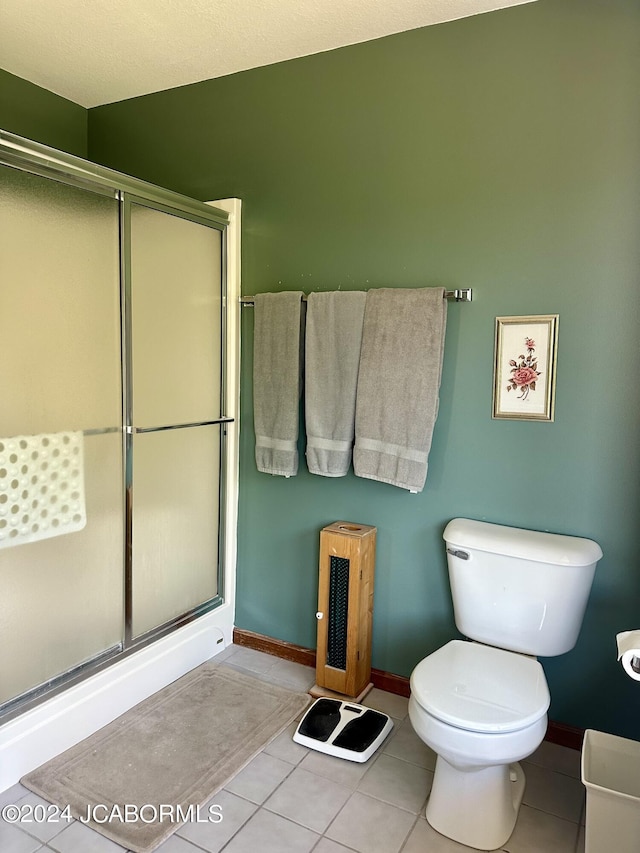 145 W Cedar Tree Ln, Hartsburg, MO 65039 - full bath featuring vanity, tile patterned flooring, and a garden tub
