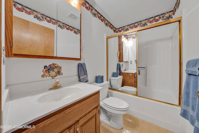 29311 State Highway Pp, California, MO 65018 - bathroom featuring vanity, toilet, and enclosed tub / shower combo