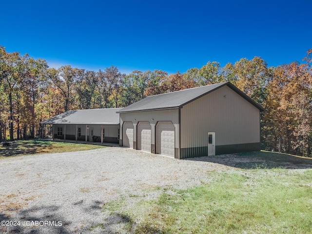 exterior space with a yard
