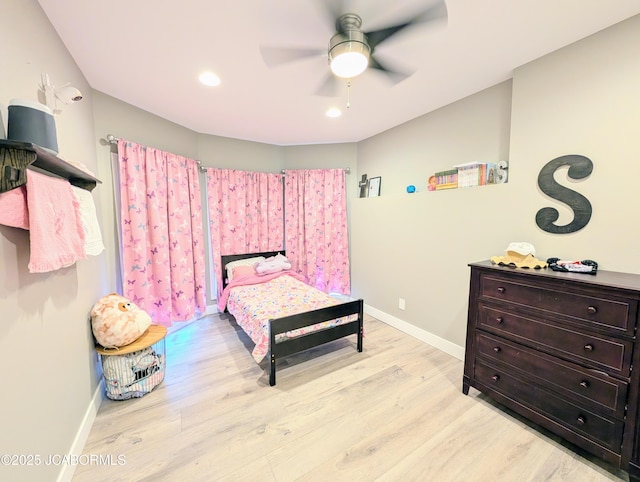 bedroom featuring light wood finished floors, recessed lighting, a ceiling fan, and baseboards