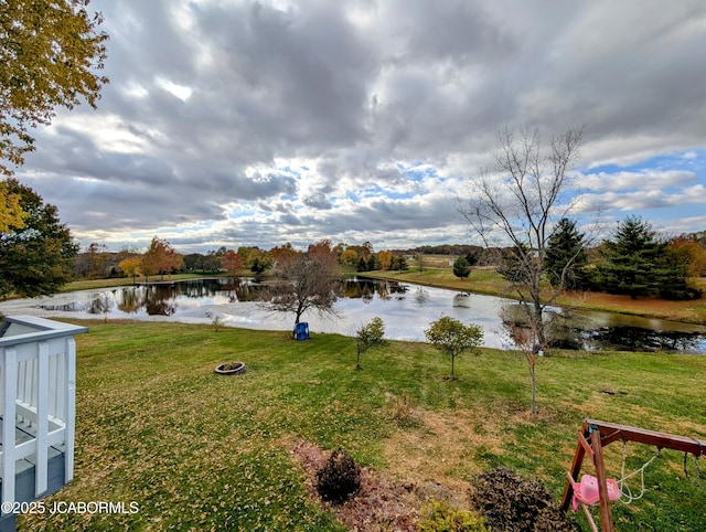 view of yard with a water view