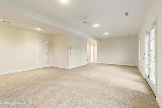 view of carpeted spare room