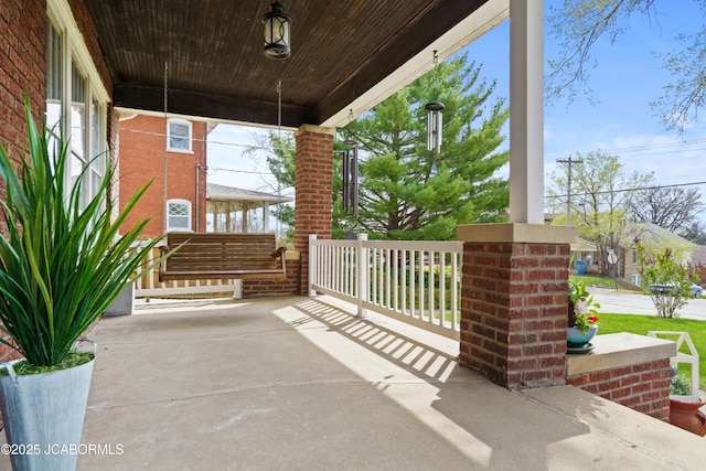 1400 W Main St, Jefferson City, MO 65101 - view of porch