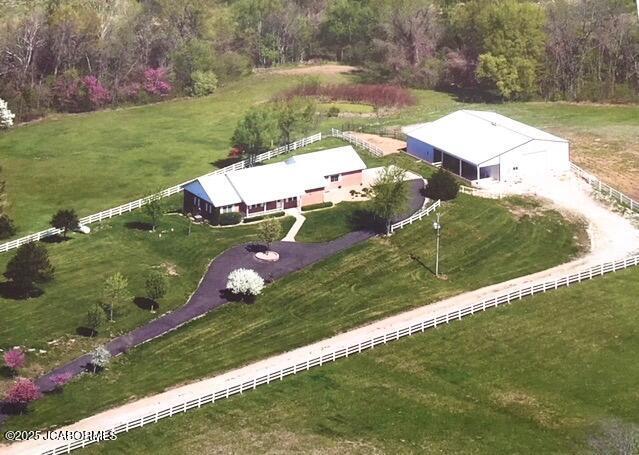 drone / aerial view with a rural view