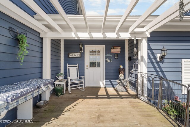 6733 Rocking Horse Ln, Fulton, MO 65251 - doorway to property with covered porch