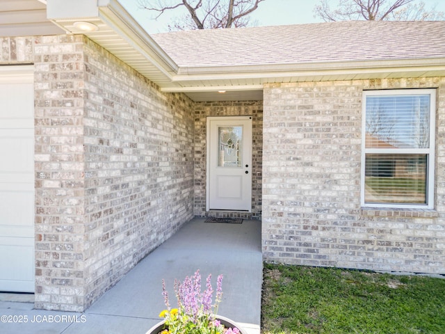 5405 Kenview Dr, Jefferson City, MO 65109 - entrance to property with brick siding