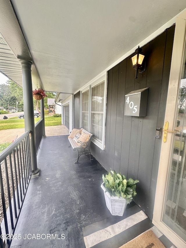 405 Lorene St, California, MO 65018 - view of porch