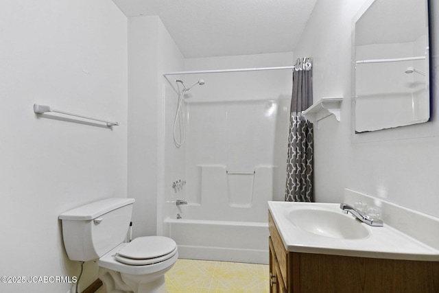 3861 State Road H, Fulton, MO 65251 - full bathroom with vanity and shower / bath combination with curtain