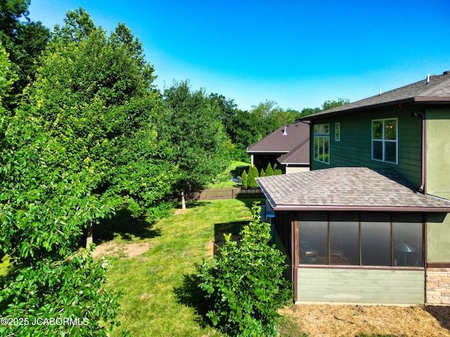 5004 Bates Creek Ct, Columbia, MO 65201 - view of yard featuring a sunroom