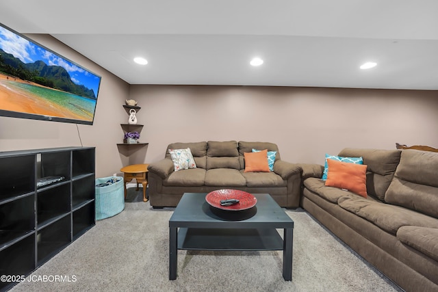 2213 Tanner Bridge Rd, Jefferson City, MO 65101 - carpeted living room featuring recessed lighting