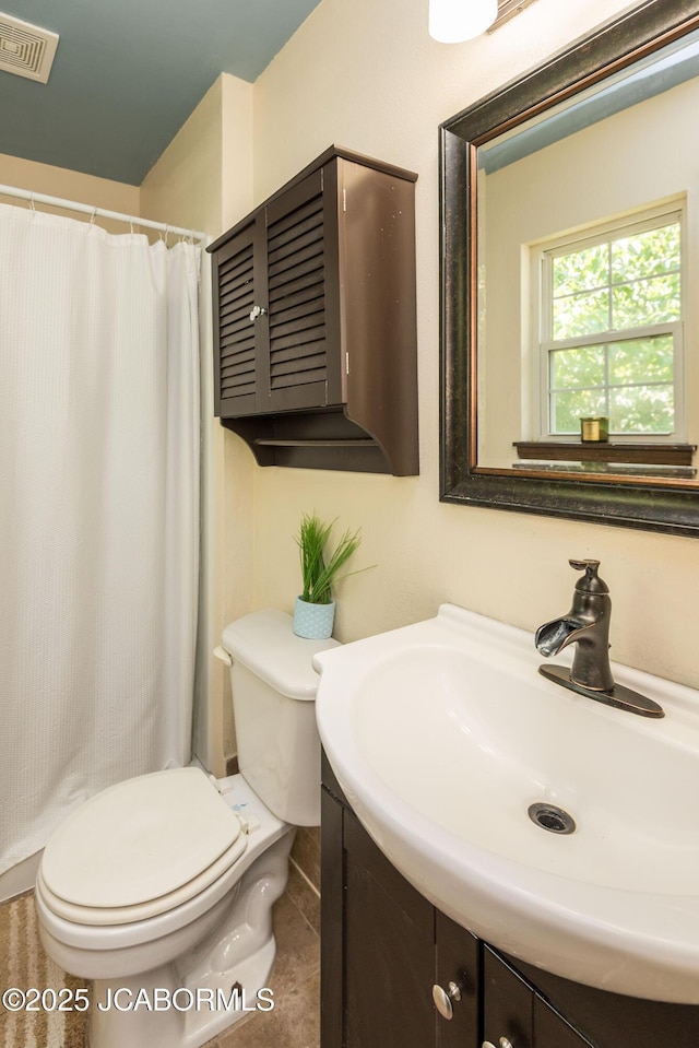 1756 Roberts St, Holts Summit, MO 65043 - bathroom featuring vanity and a shower with shower curtain