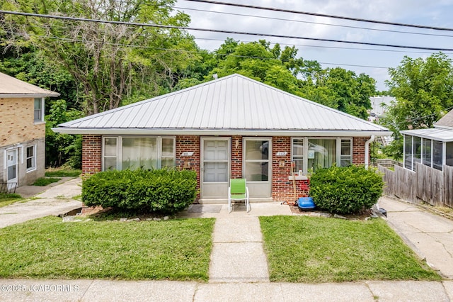 308 Locust St, Jefferson City, MO 65101 - photo 2