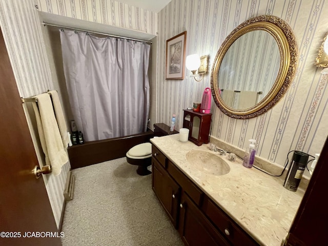 700 S Bowling St, California, MO 65018 - bathroom featuring wallpapered walls, vanity, shower / tub combo with curtain, and toilet