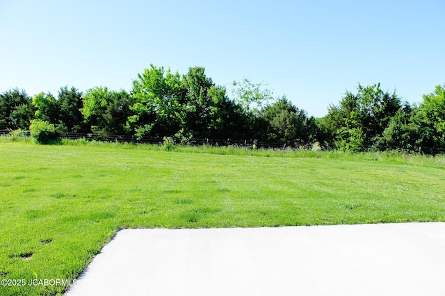 138 Stonegate Ave, Linn, MO 65051 - view of green lawn featuring a view of countryside
