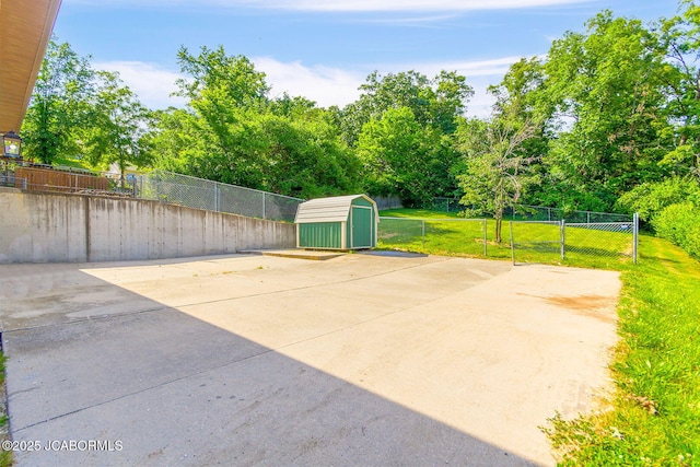 1906 Swifts Hwy, Jefferson City, MO 65109 - view of patio / terrace
