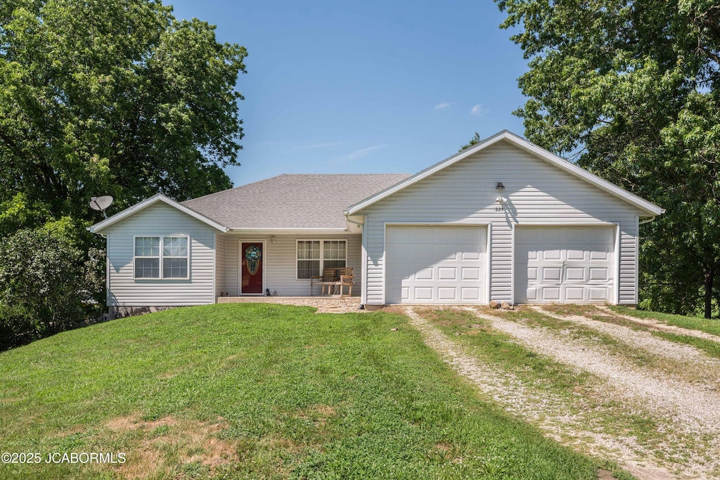 225 Glenwood Dr, New Bloomfield, MO 65063 - photo 1