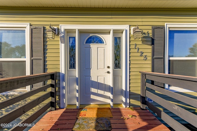 view of entrance to property