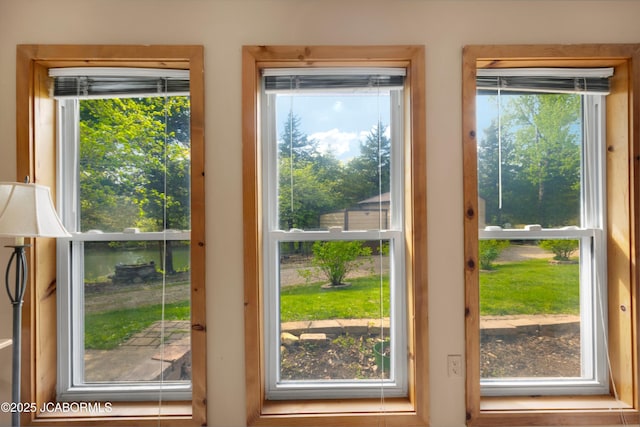 doorway to outside with a healthy amount of sunlight