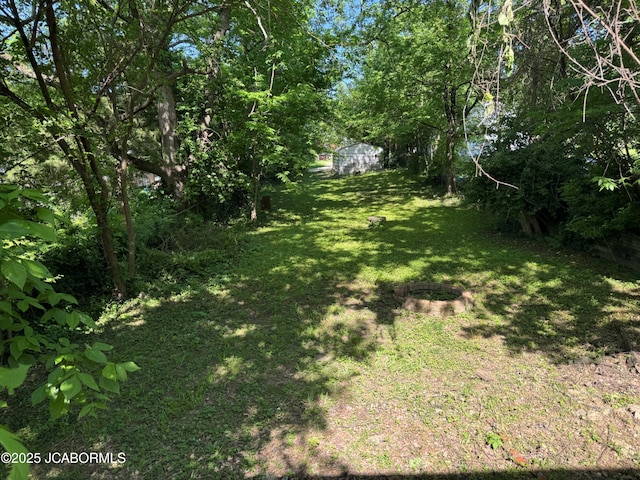 204 Havana St, Jefferson City, MO 65109 - view of grassy yard