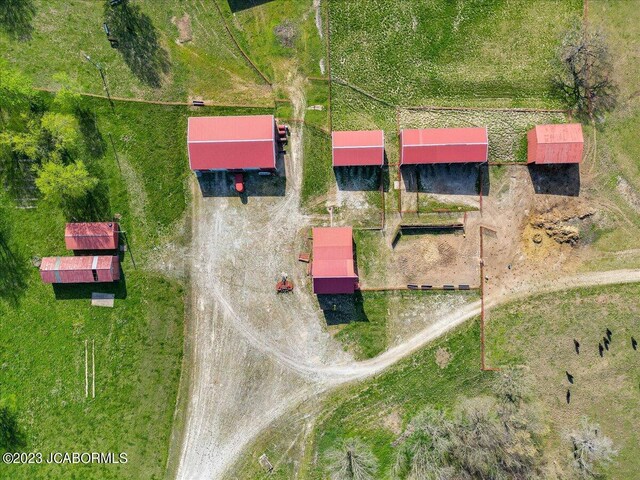 52968 W Railroad Rd, Centertown, MO 65023