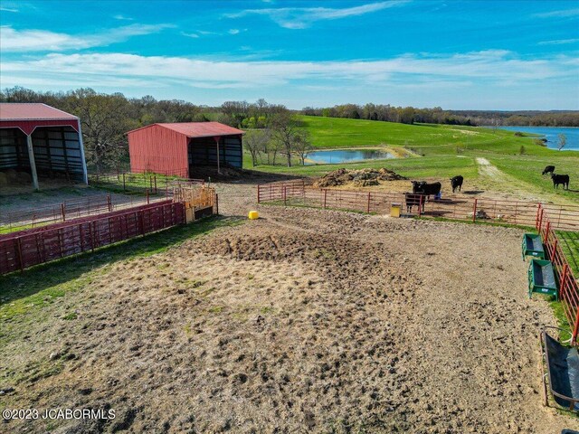 52968 W Railroad Rd, Centertown, MO 65023