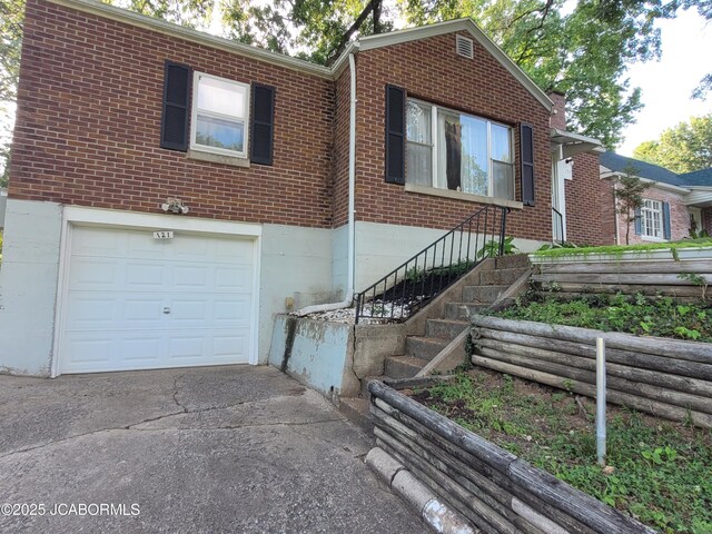 121 Lavinia St, Jefferson City, MO 65109 - photo 3