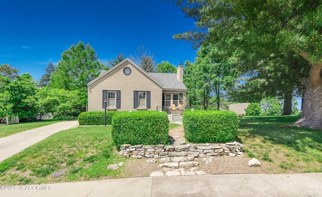 1912 Hayselton Dr, Jefferson City, MO 65109 - photo 1
