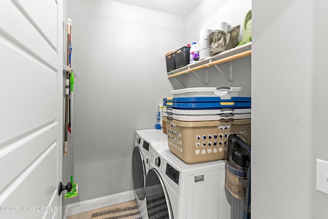 109 Redtail Dr, Ashland, MO 65010 - laundry area featuring washing machine and dryer and baseboards