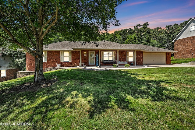 2016 Clara Dr, Jefferson City, MO 65101 - photo 1