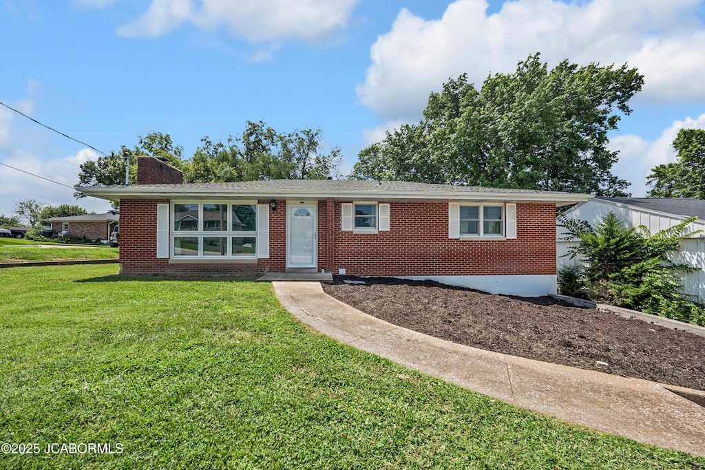 1728 SW Blvd, Jefferson City, MO 65109 - photo 1
