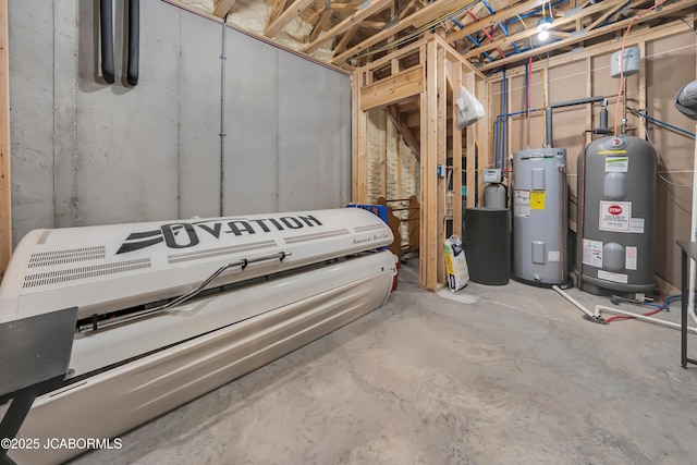 11169 Ridge Fork Dr, Holts Summit, MO 65043 - unfinished below grade area with electric water heater