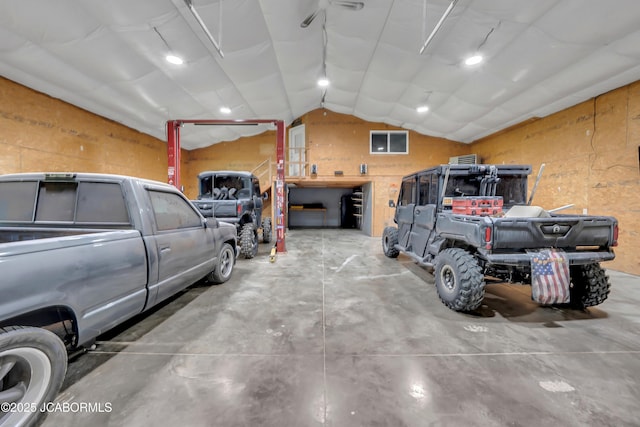 11169 Ridge Fork Dr, Holts Summit, MO 65043 - view of garage