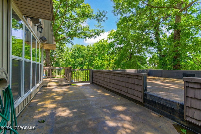 907 Primrose Ln, Jefferson City, MO 65109 - view of patio / terrace with a deck