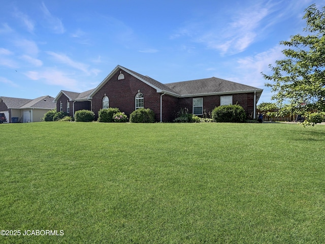604 Mustang Dr, Ashland, MO 65010 - single story home with a front lawn and brick siding