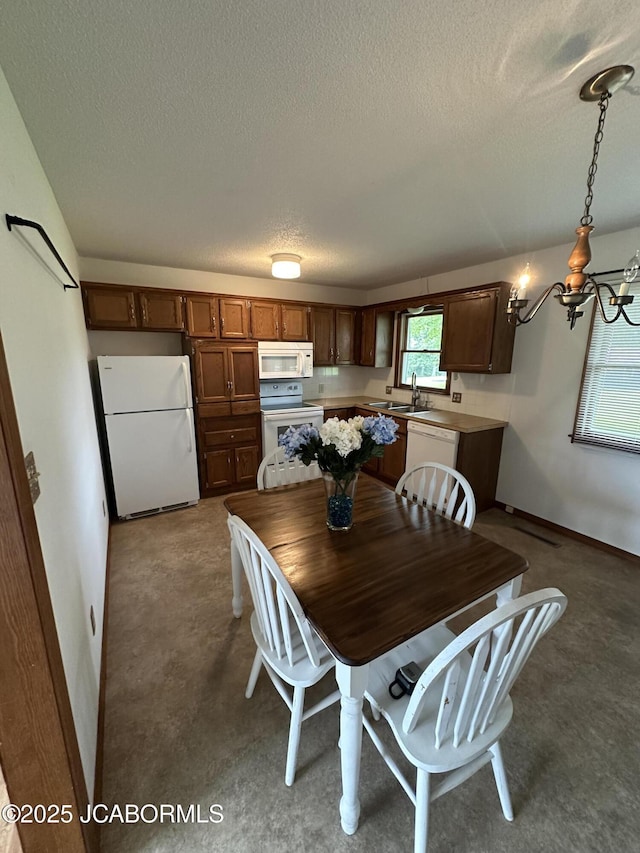 2303 S Briarwood Dr, Sedalia, MO 65301 - photo 5