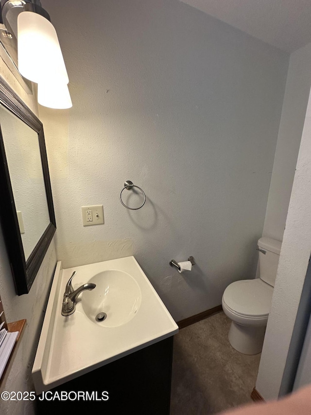 2303 S Briarwood Dr, Sedalia, MO 65301 - photo 12