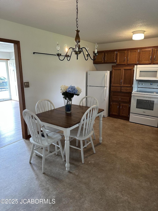 2303 S Briarwood Dr, Sedalia, MO 65301 - photo 3
