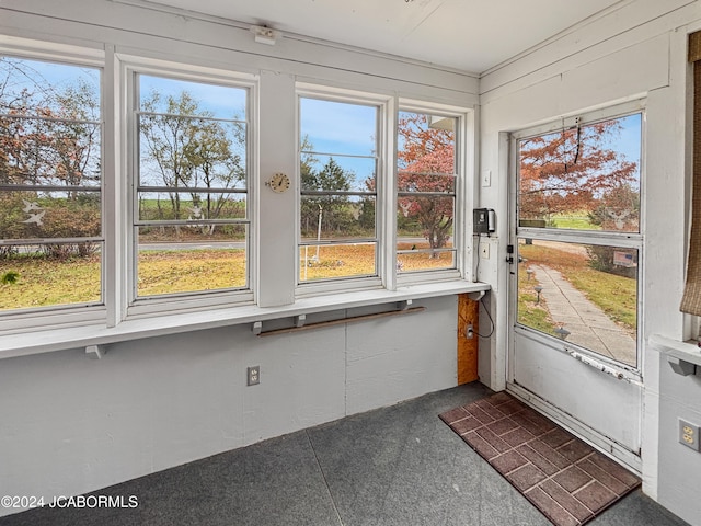 view of unfurnished sunroom