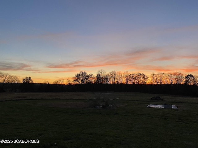 8596 County Rd 146, Williamsburg, MO 63388 - view of yard