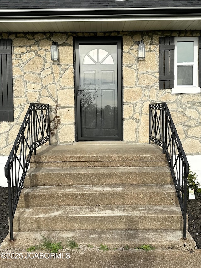 1434 Sunset Lake Rd, Jefferson City, MO 65109 - entrance to property with stone siding and roof with shingles