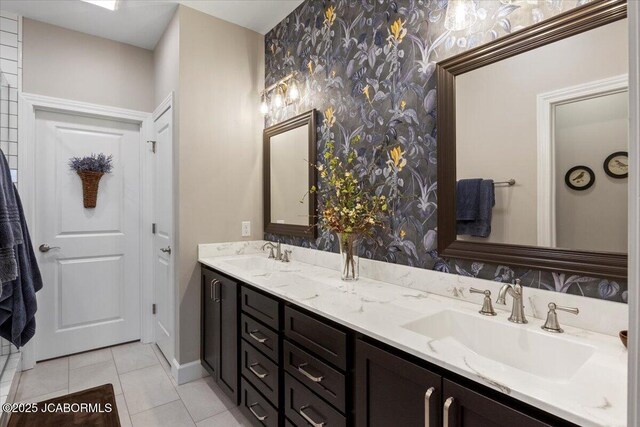 21 Enclaves Ln, Lake Ozark, MO 65049