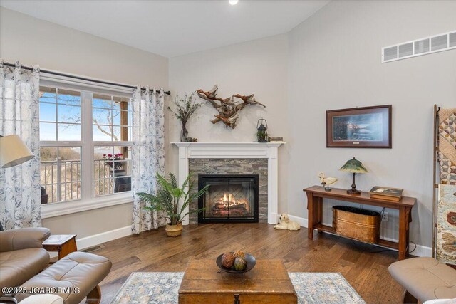 21 Enclaves Ln, Lake Ozark, MO 65049