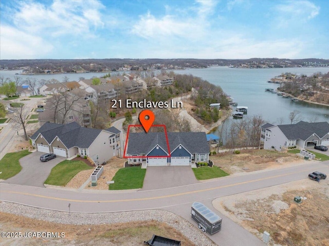 21 Enclaves Ln, Lake Ozark, MO 65049