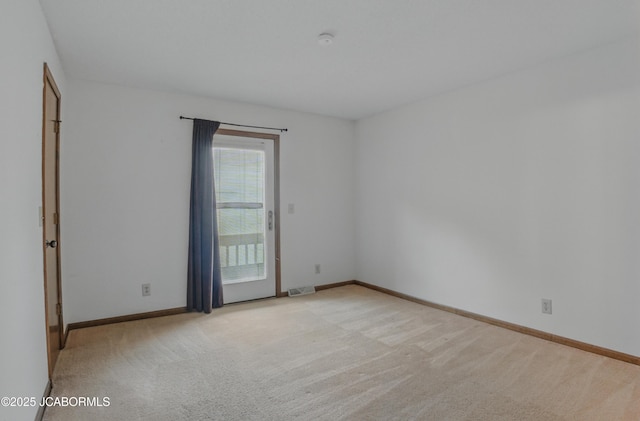 808 Park De Ville Pl, Columbia, MO 65203 - empty room featuring light colored carpet and a smoke detector