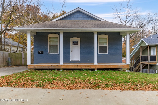 bungalow featuring a porch