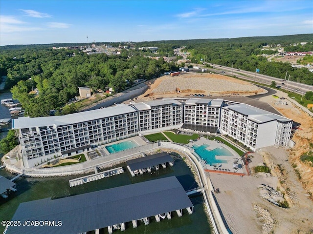 1055 Topsider Ln Unit 212, Osage Beach, MO 65065 - bird's eye view of a pool